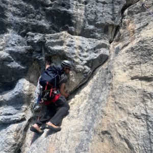 STAGE 2758 : TECHNIQUES DE BASES GRANDES VOIES EN ESCALADE DANS LE VERCORS, VERS L'AUTONOMIE ! (NIVEAU 2)